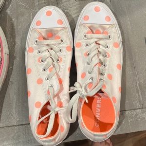 Women’s Converse
